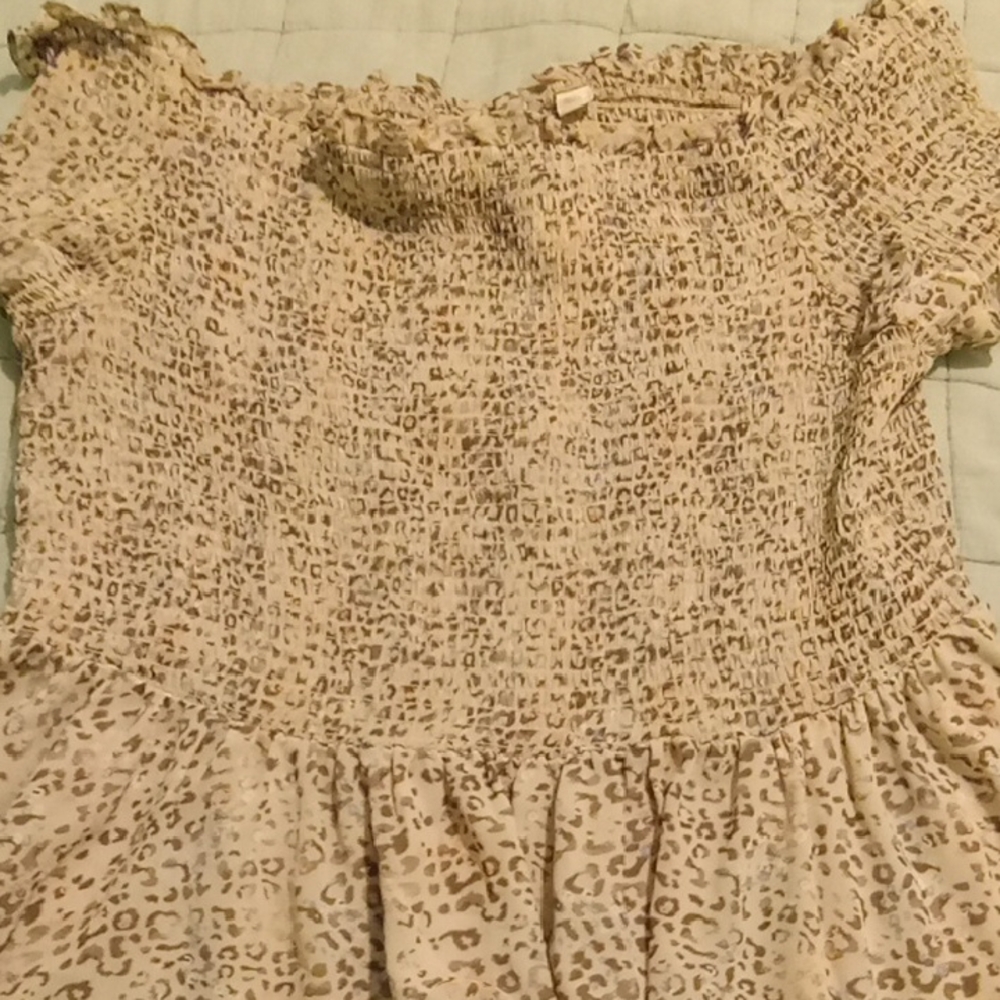 Cato Beige and Blue Textured Top